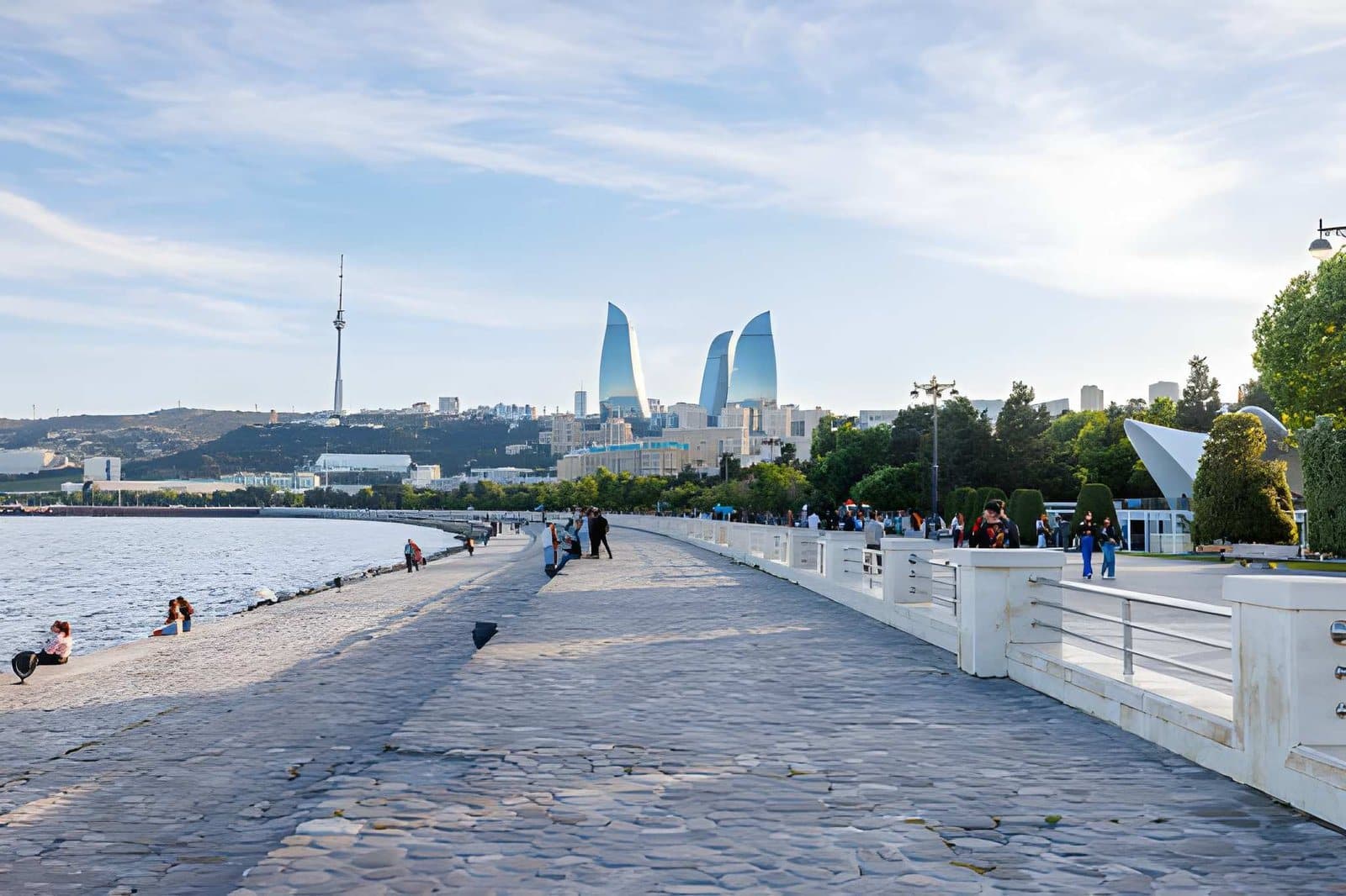 The Seaside Boulevard with the Flame Towers behind it